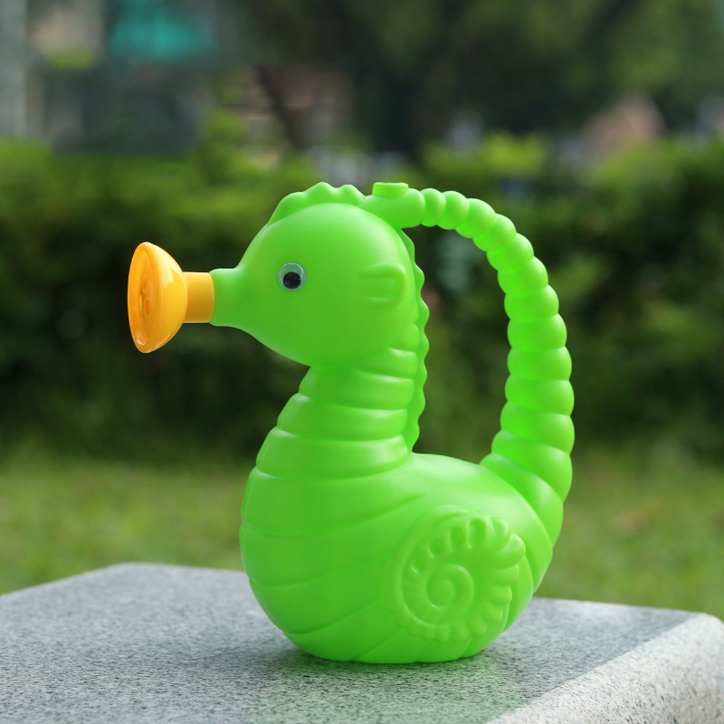 Kids Watering Can for Toddler  - Gardening Tools Girls 评论和价格